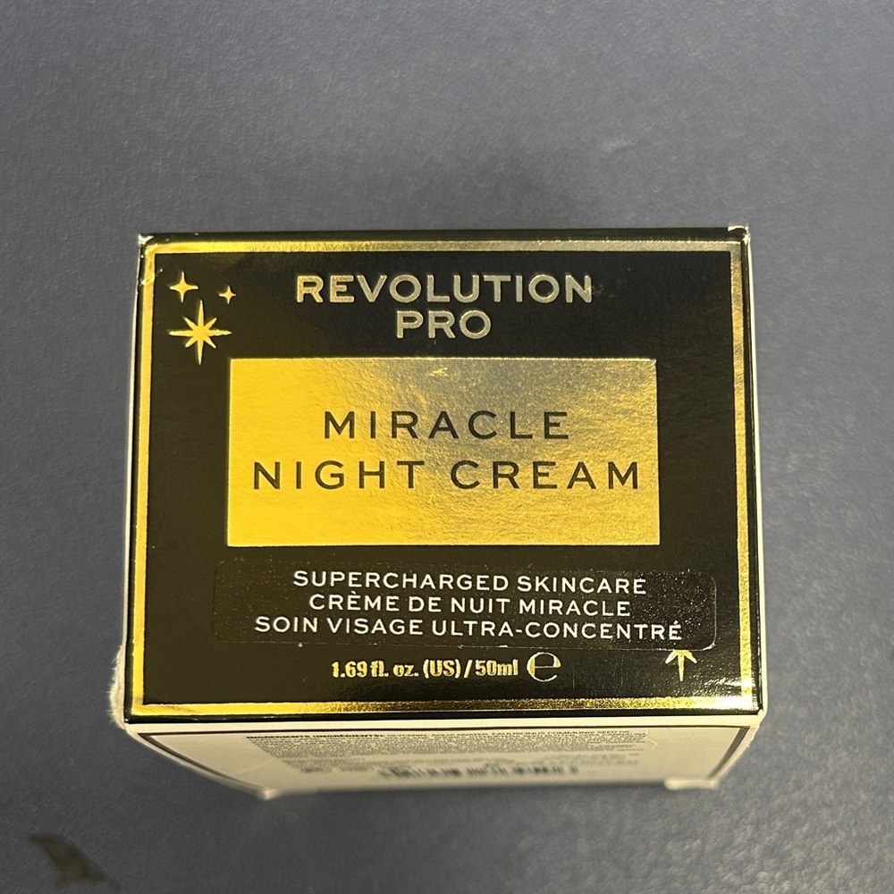 BNIB Revolution Pro Miracle Night Cream. Vegan. 🌱 Cruelty free 🐇